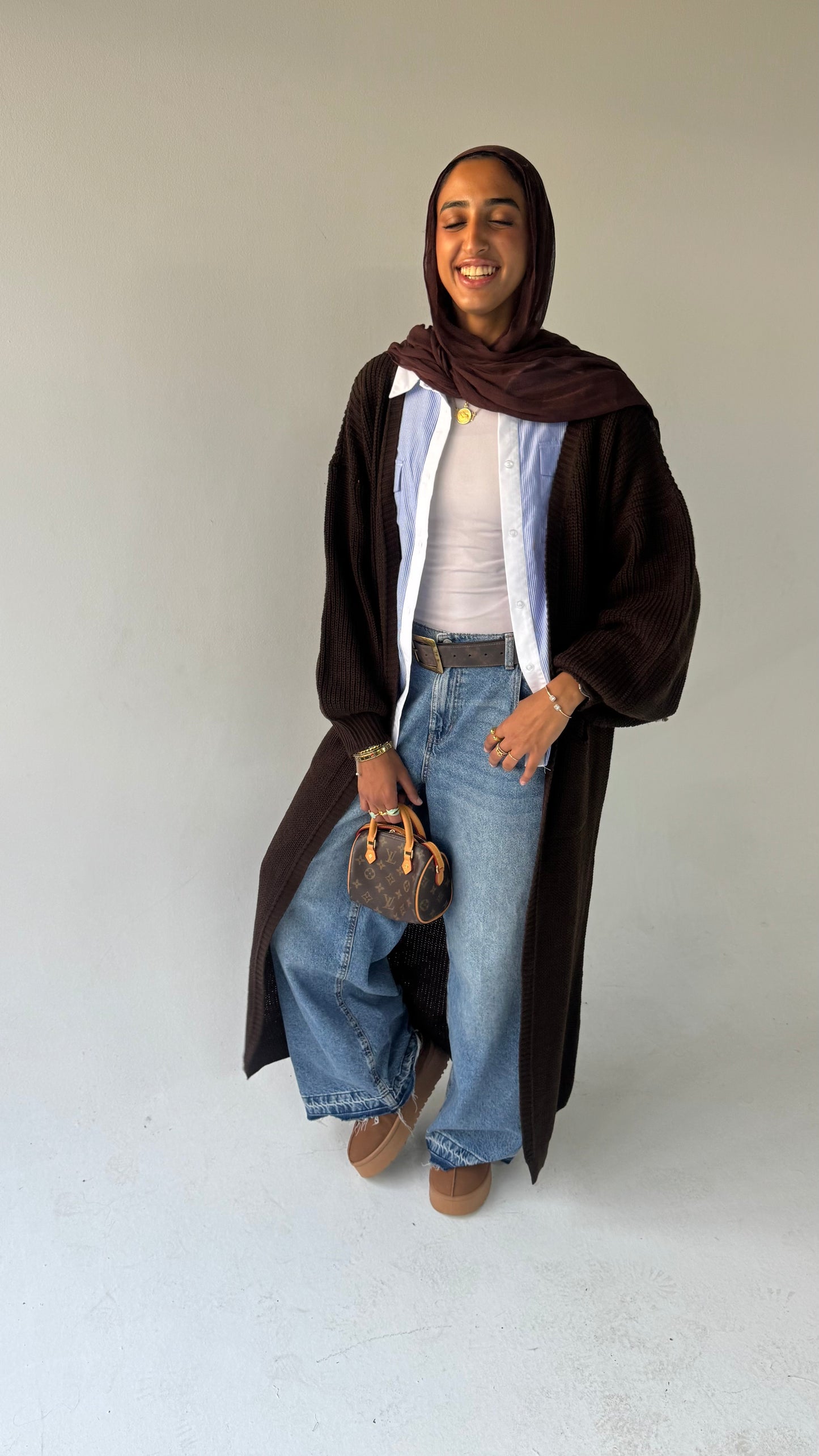 The knit cardigan - in Chocolate