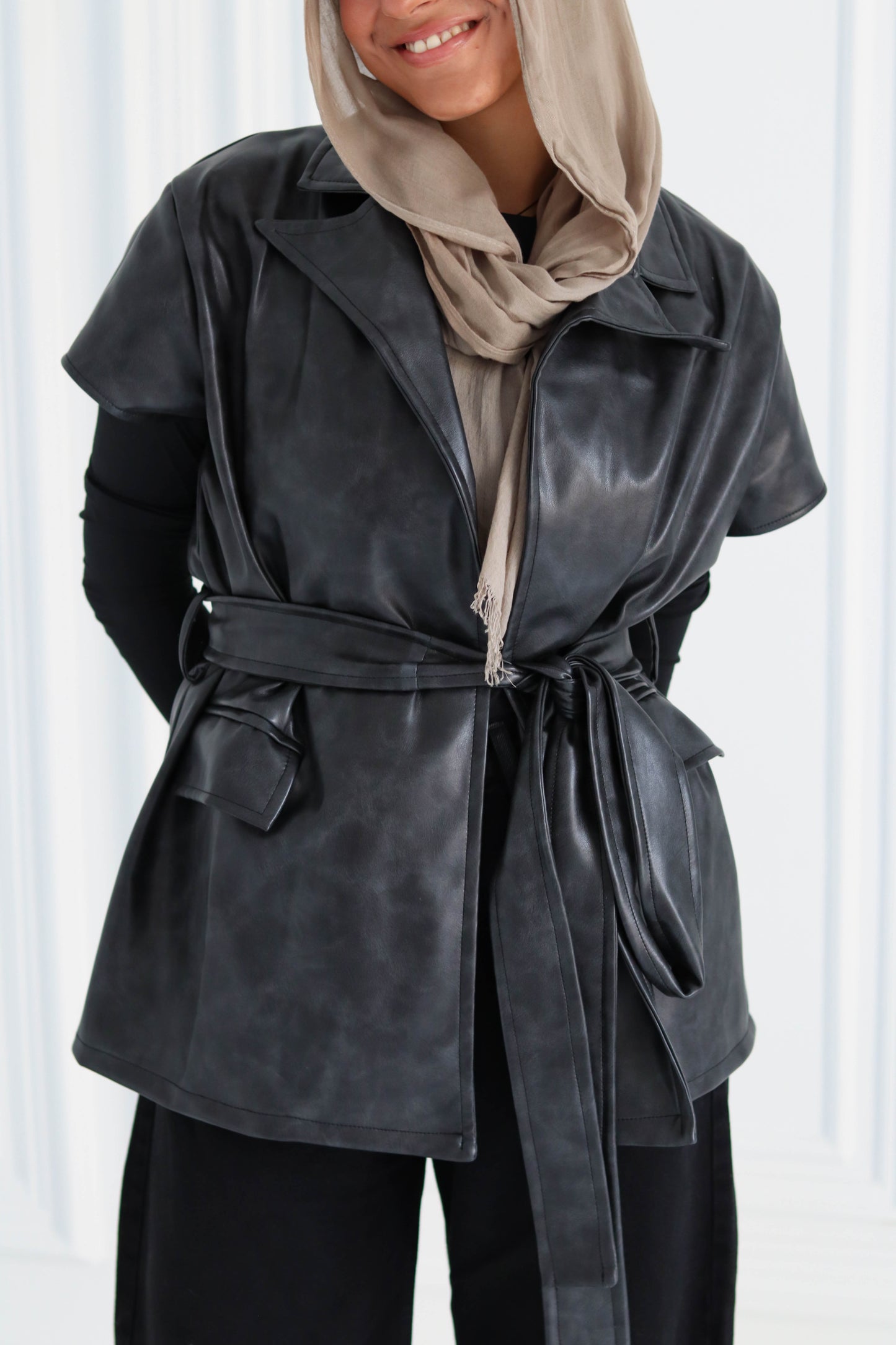 Blaze (velvet black)