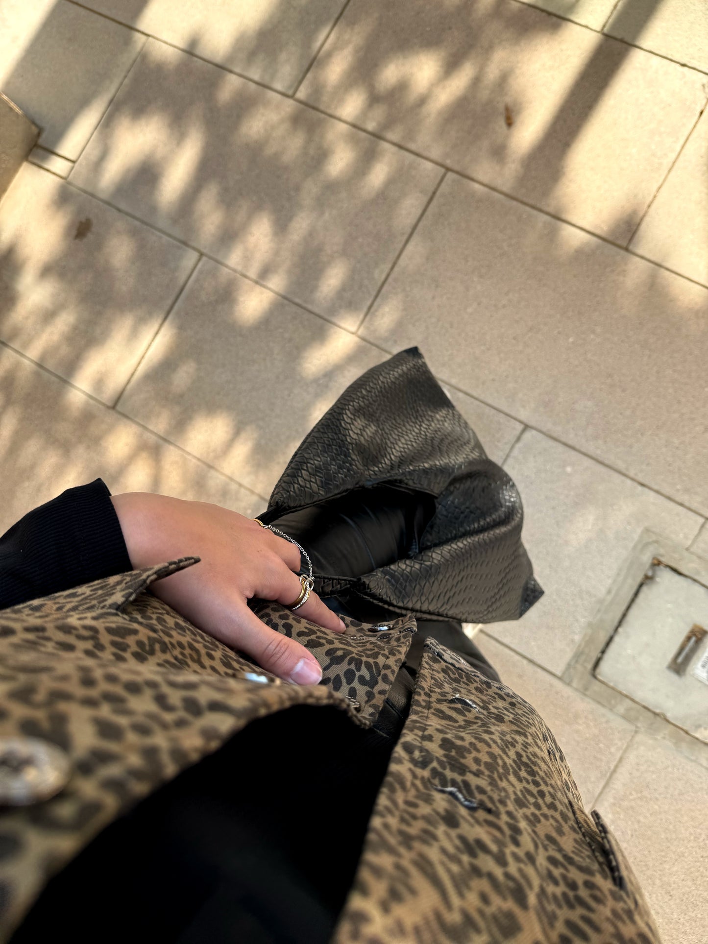 All you can carry (bag)