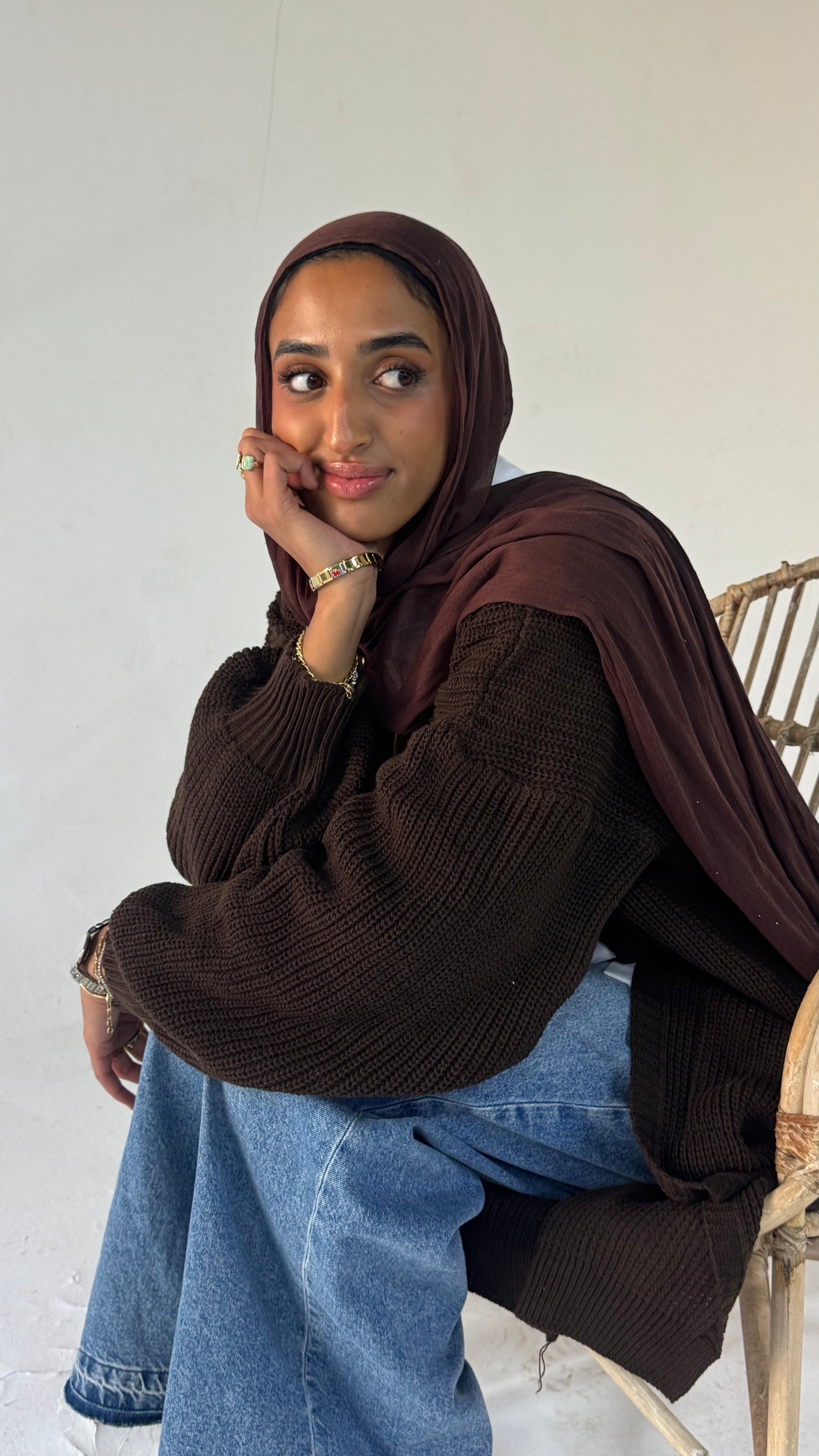 The knit cardigan - in Chocolate